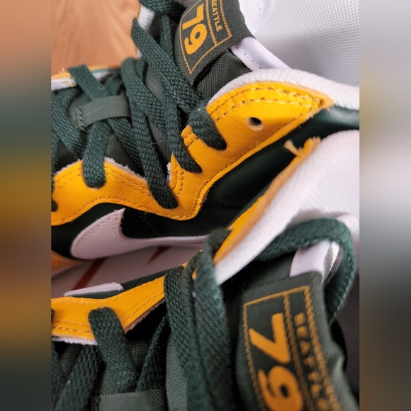 Nike Men's Terminator - SuperSonics '79 - Picture 9 of 13